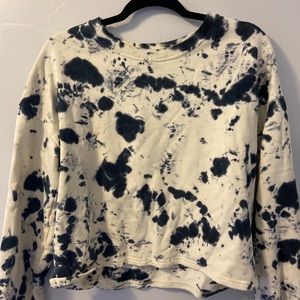 Le Lis Bleach Dye Sweatshirt